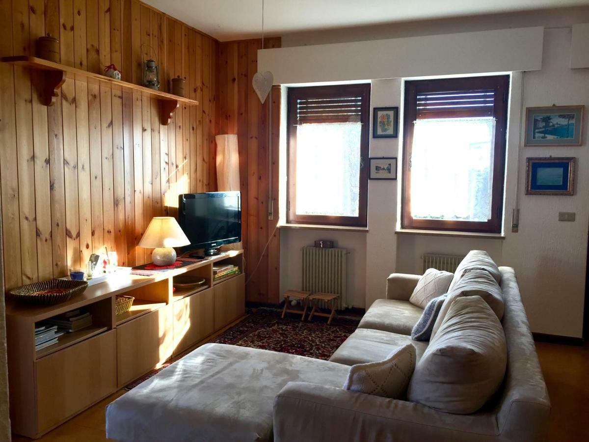 House Gastagh Apartament Gallio